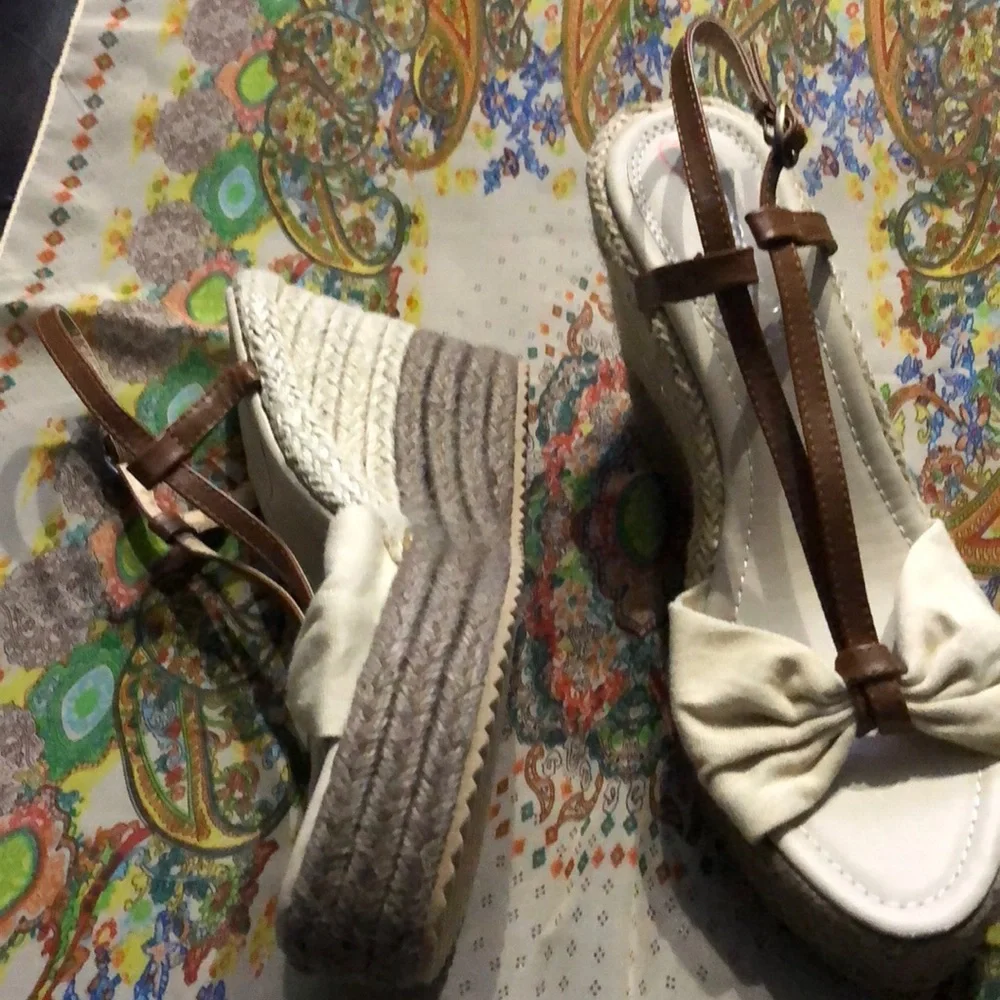 DbDk Fashion Wedges Size 10